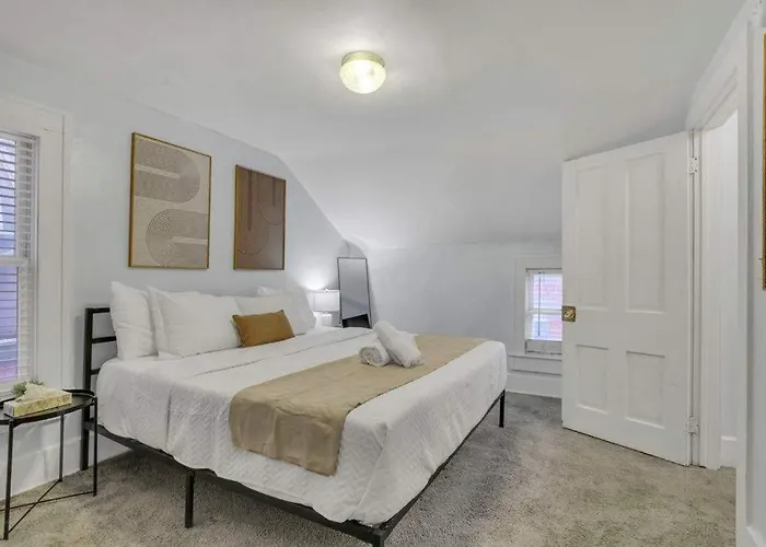 Housepitality - The Marienplatz - Free Parking Holiday home